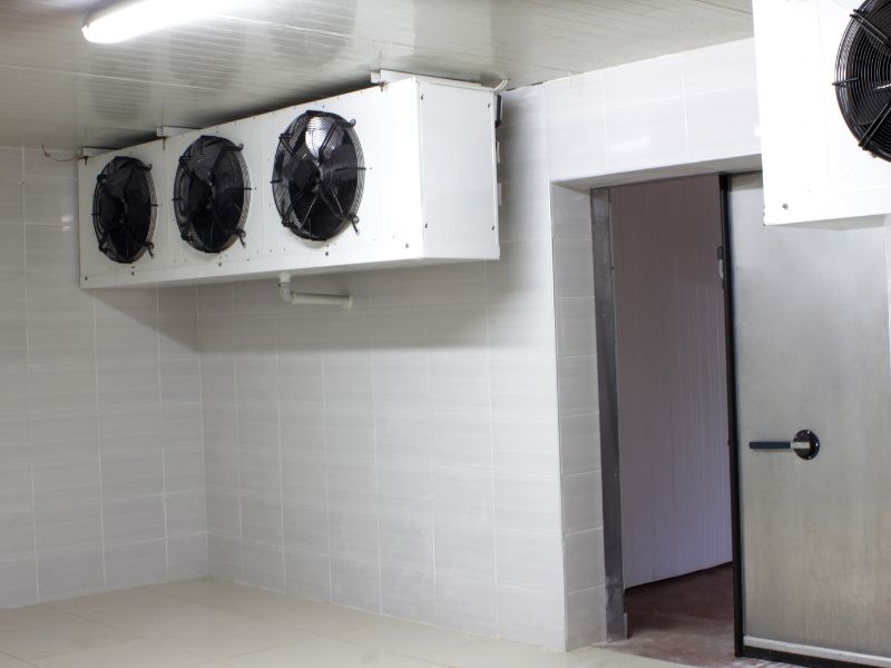Cần đảm bảo đủ thông gió và điều hòa không khí