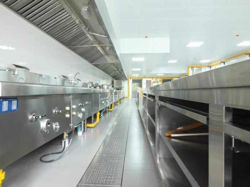 Không cân đối diện tích các khu vực khi lắp đặt bếp ăn công nghiệp