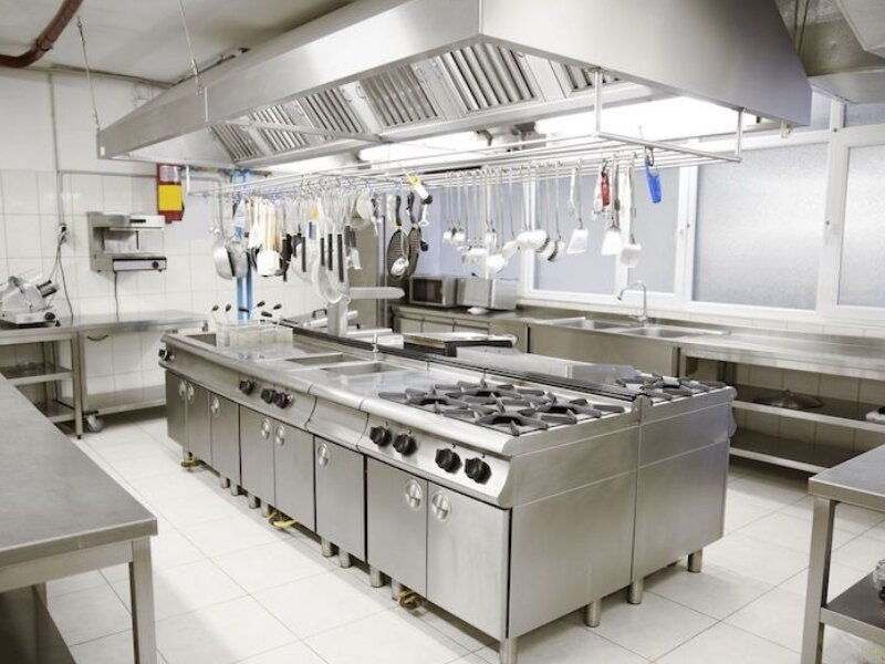 5 tiêu chí quan trọng khi lắp đặt bếp nha hàng 7 Lắp đặt bếp nhà hàng đúng tiêu chuẩn kỹ thuật sẽ mang lại không gian bếp hoàn hảo