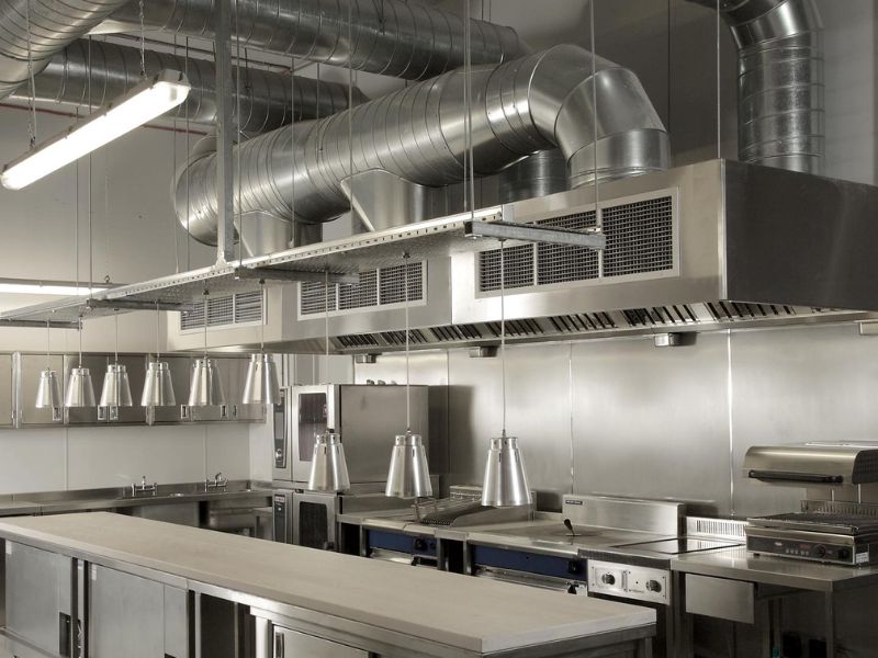 Top 10 thiết bị bếp cho nhà hàng giảm khói hiệu quả nhất 2025 2 thiet-bi-bep-cho-nha-hang-giam-khoi