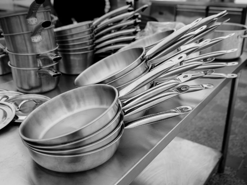 thiet-bi-inox-bep-cong-nghiep