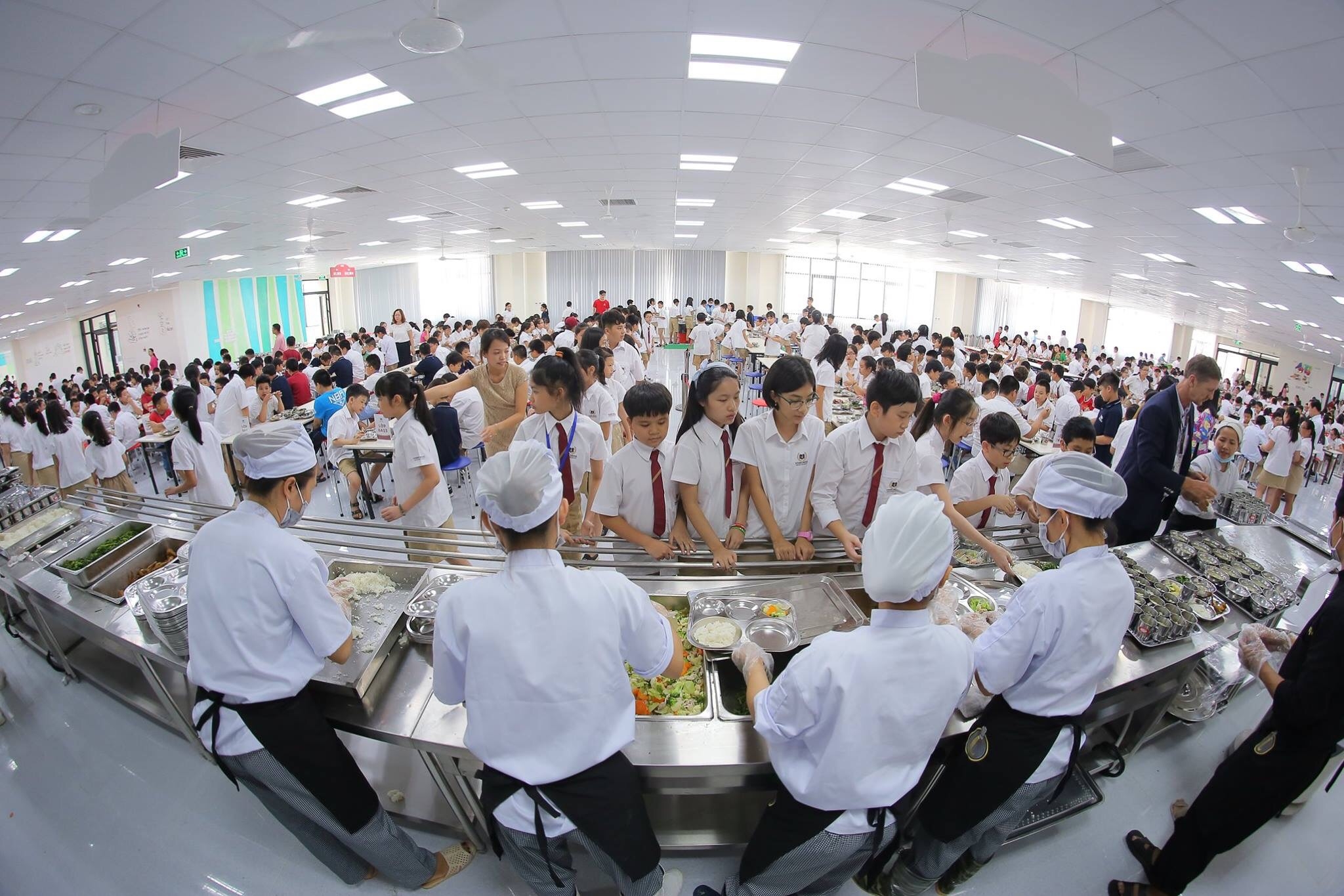 trường cấp 3 Vinshool